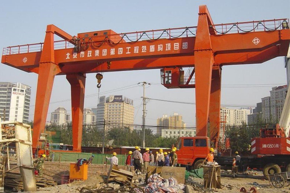 Double Girder Gantry Crane (8)