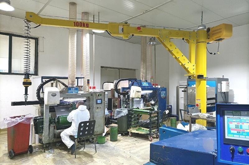 KRC Jib Cranes Cases (6)